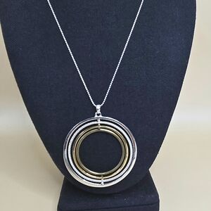 Elegant Silver and Gold Circle Pendant Necklace